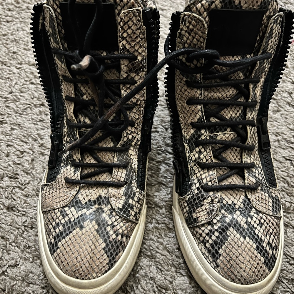 Giuseppe Zanotti men sneakers size 9